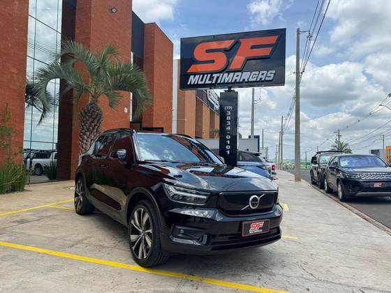 VOLVO XC40 P8 RECHARGE ELECTRIC BEV PURE AWD VOLVO XC40 P8 RECHARGE ELECTRIC BEV PURE AWD